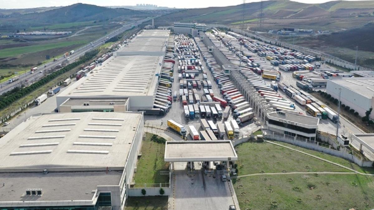 İhracatın Yarısı Sadece 7 Gümrükten Yapıldı! 2 ihracatin-yarisi-sadece-7-gumrukten-yapildi-9f3HcnG9.jpg