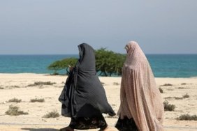 İran’da Aşırı Sıcaklar Nedeniyle Kamu Kurumlarına Tatil Kararı 3 iranda-asiri-sicaklar-nedeniyle-kamu-kurumlarina-tatil-karari-Z1Bupp9U.jpg