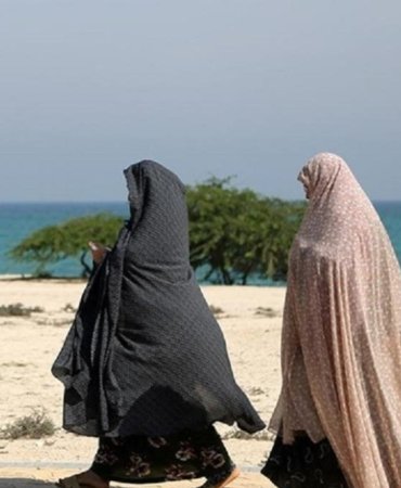 İran’da Aşırı Sıcaklar Nedeniyle Kamu Kurumlarına Tatil Kararı 7 iranda-asiri-sicaklar-nedeniyle-kamu-kurumlarina-tatil-karari-Z1Bupp9U.jpg