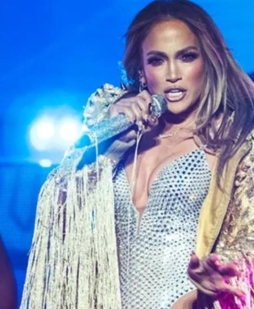 istanbul-bu-konsere-hazir-jennifer-lopez-sahneye-cikiyor-dev-organizasyon-nefes-kesecek-WlRaDP9Y.jpg