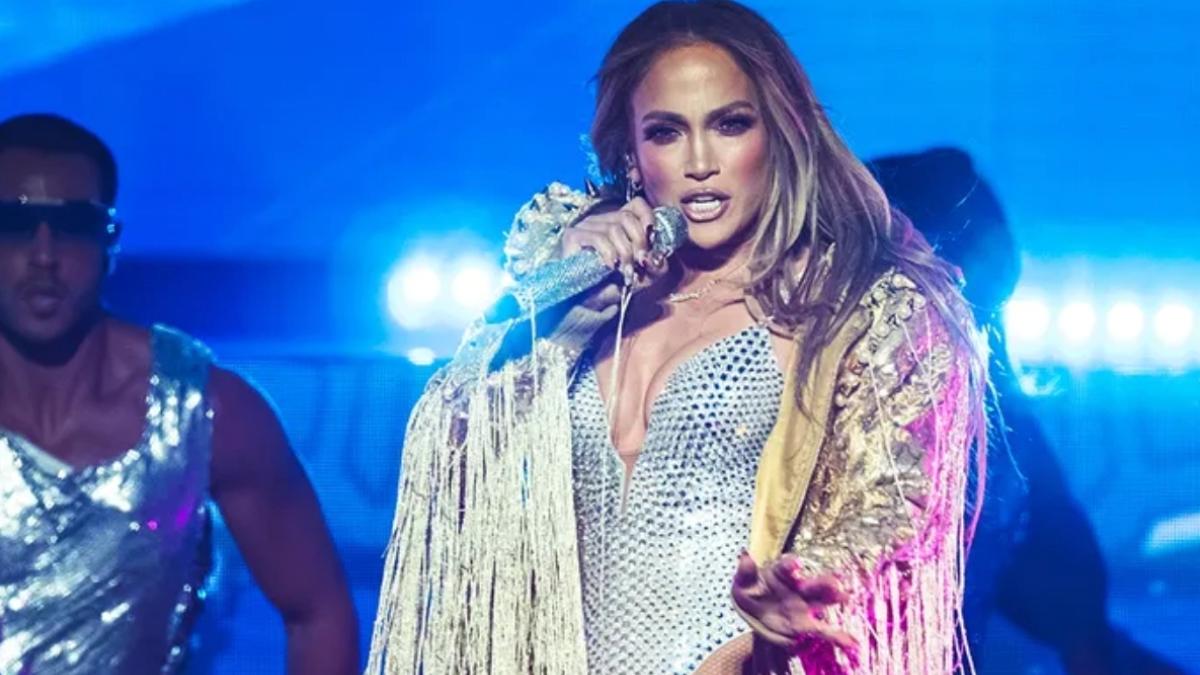 İstanbul bu konsere hazır! Jennifer Lopez sahneye çıkıyor, dev organizasyon nefes kesecek 2 istanbul-bu-konsere-hazir-jennifer-lopez-sahneye-cikiyor-dev-organizasyon-nefes-kesecek-WlRaDP9Y.jpg