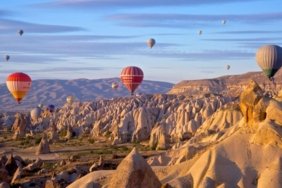 Kapadokya Turizmi Dibe Vurdu! Doluluklar Çakıldı, Gecelik Konaklama Süresi 2 Günün Altına Geriledi 3 kapadokya-turizmi-dibe-vurdu-doluluklar-cakildi-gecelik-konaklama-suresi-2-gunun-altina-geriledi-m8jPOfPL.jpg