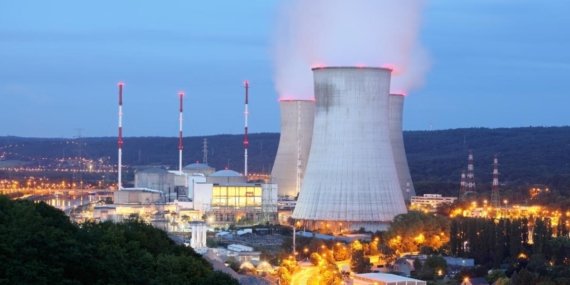 Kazakistan’da İlk Nükleer Enerji Santralinin İnşasına Resmen Başlandı