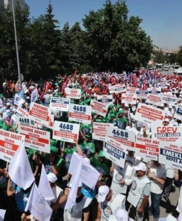 Memur Zammında Uzlaşma Sağlanamadı Memur-Sen “İtibar Mücadelesi Verdik” Dedi 10 memur-zamminda-uzlasma-saglanamadi-memur-sen-itibar-mucadelesi-verdik-dedi-RFADy9FY.jpg