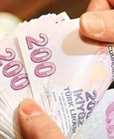 Milyonları İlgilendiren Karar! Memur Zammı ve Yeni Kazanımlar Açıklandı 5 milyonlari-ilgilendiren-karar-memur-zammi-ve-yeni-kazanimlar-aciklandi-9C1O94if.jpg