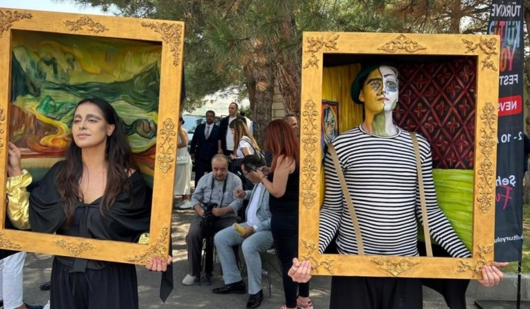 Nevşehir'de Kültür Yolu Festivali başladı 1 nevsehirde-kultur-yolu-festivali-basladi-TDxf2x5N.jpg
