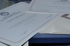 Sahte Diploma Çetesinin Lideri Torbacı Çıktı 1 sahte-diploma-cetesinin-lideri-torbaci-cikti-xtWpuCmj.jpg