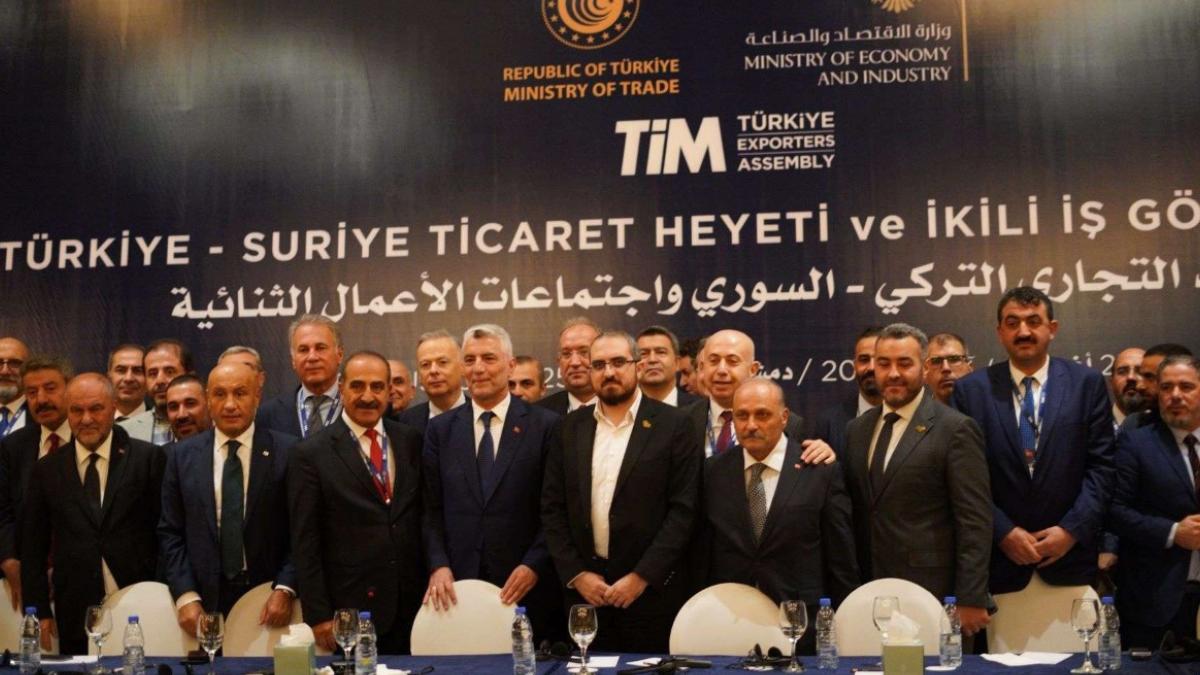 Suriye İhracatında Hız Kesmeyen Yükseliş! Yeniden İnşa Süreci Türk Firmalarına Kapı Aralıyor 2 suriye-ihracatinda-hiz-kesmeyen-yukselis-yeniden-insa-sureci-turk-firmalarina-kapi-araliyor-A3cW58uy.jpg