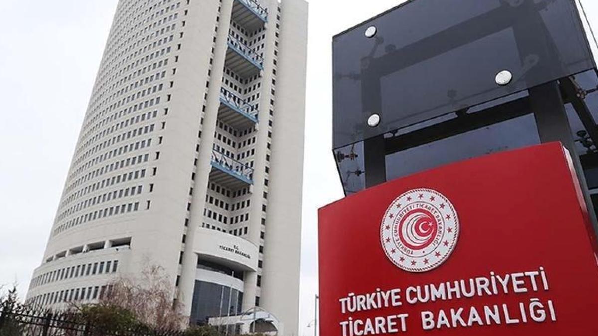 Tartışılan Domates Görüntülerine Bakanlık El Koydu! Market Denetlendi 2 tartisilan-domates-goruntulerine-bakanlik-el-koydu-market-denetlendi-MGkE3aFt.jpg