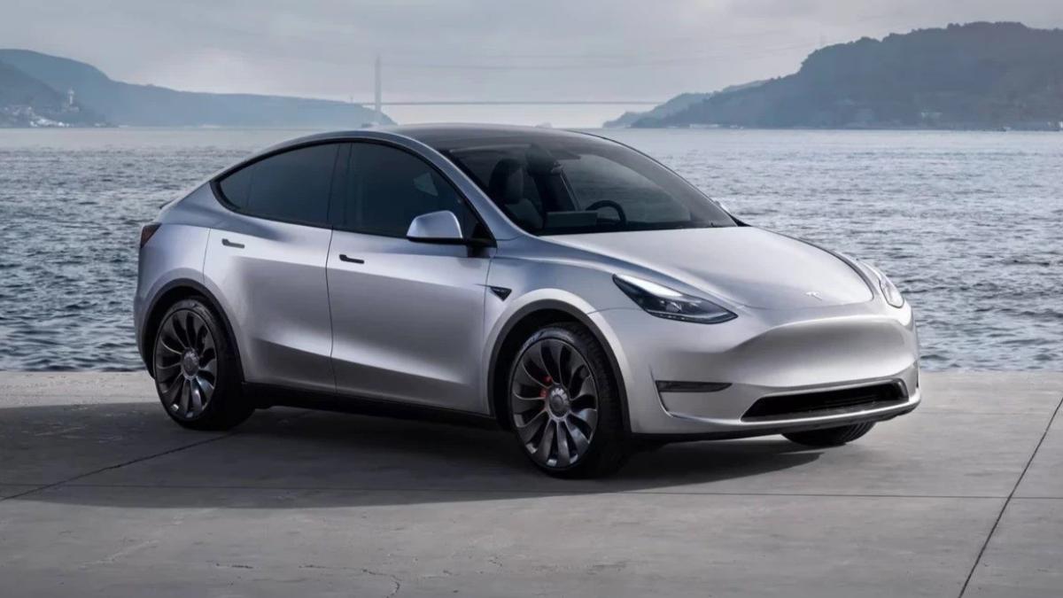 Tesla Model Y Türkiye’ye Geri Dönüyor! Satışlar 6 Ağustos’ta Başlıyor 2 tesla-model-y-turkiyeye-geri-donuyor-satislar-6-agustosta-basliyor-dt4xAnC4.jpg
