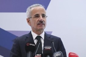 trabzona-dev-ulasim-yatirimi-yeni-havalimani-denize-insa-edilecek-UJIvUIRW.jpg