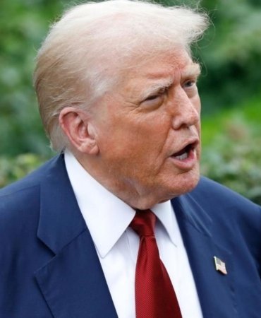 Trump Hindistan’a Rus petrolü nedeniyle yüzde 25 ek vergi getiriyor 2 trump-hindistana-rus-petrolu-nedeniyle-yuzde-25-ek-vergi-getiriyor-BR8M7G6y.jpg