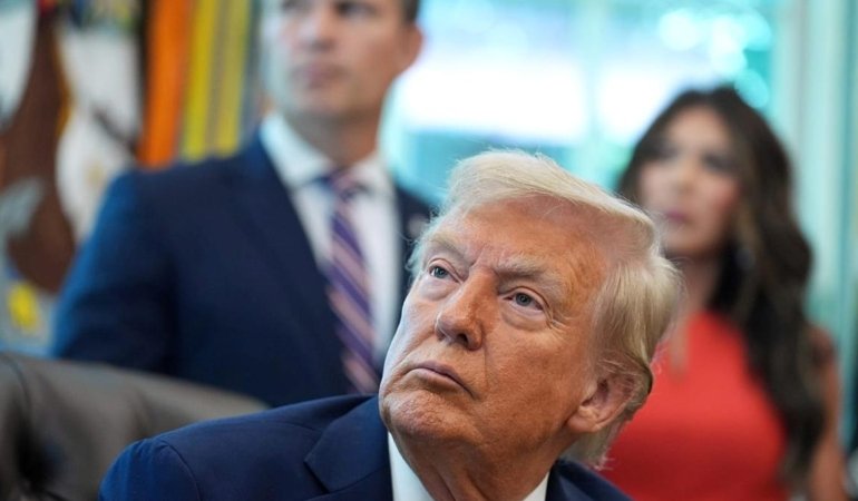 Trump’tan Dijital Vergi Tehdidi! ABD Teknoloji Devlerine Yönelik Uygulamalara Karşı Gümrük Vergisi Uyarısı 6 trumptan-dijital-vergi-tehdidi-abd-teknoloji-devlerine-yonelik-uygulamalara-karsi-gumruk-vergisi-uyarisi-iViKW6CY.jpg