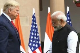 Trump'tan Hindistan'a Sert Ticaret Hamlesi! Rus Petrolü Nedeniyle Gümrük Vergisi Yüzde 50'ye Çıktı 5 trumptan-hindistana-sert-ticaret-hamlesi-rus-petrolu-nedeniyle-gumruk-vergisi-yuzde-50ye-cikti-KBPcDhR6.jpg