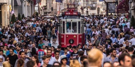 TÜİK Üçer Aylık Nüfus Verilerini İlk Kez Açıklayacak