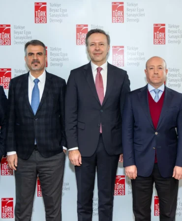 TÜRKBESD Verileri 2025’e Karamsar Başlangıcı Gösterdi! İç Pazar da İhracat Kadar Kan Kaybediyor 9 turkbesd-yonetim-kurulu