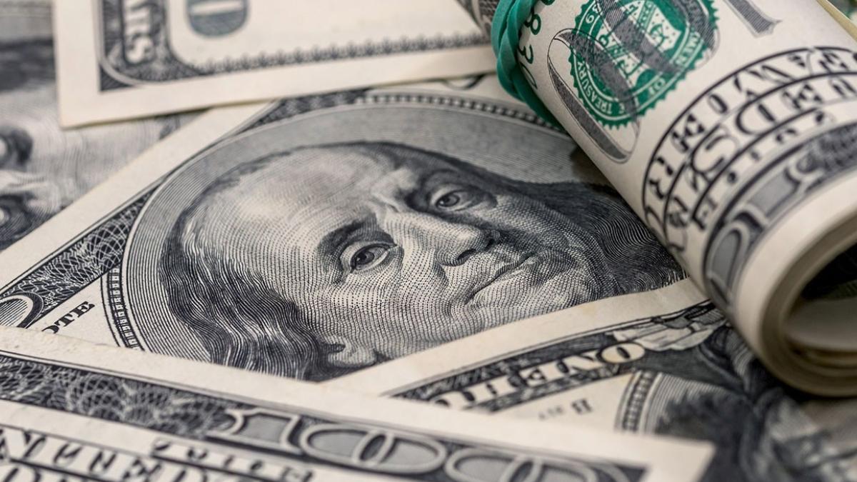 Vatandaş Dövizi Bozuyor Mu? Mevduatlar 1,4 Milyar Dolar Azaldı 2 vatandas-dovizi-bozuyor-mu-mevduatlar-14-milyar-dolar-azaldi-ANuLvDtg.jpg