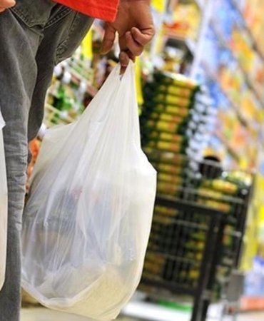 Zincir Marketlere Bez ve Kağıt Torba Zorunluluğu İçin Yaptırım Sinyali! Plastik Poşet Seçeneği Geri Gelebilir 2 zincir-marketlere-bez-ve-kagit-torba-zorunlulugu-icin-yaptirim-sinyali-plastik-poset-secenegi-geri-gKy2fvtM.jpg