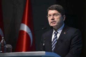Adalet Bakanı Tunç'tan CHP Kararına İlişkin İlk Değerlendirme! "Mahkeme Kararı İhtiyati Tedbir Niteliğinde" 4 adalet-bakani-tunctan-chp-kararina-iliskin-ilk-degerlendirme-mahkeme-karari-ihtiyati-tedbir-niteliginde-ULxig1xW.jpg