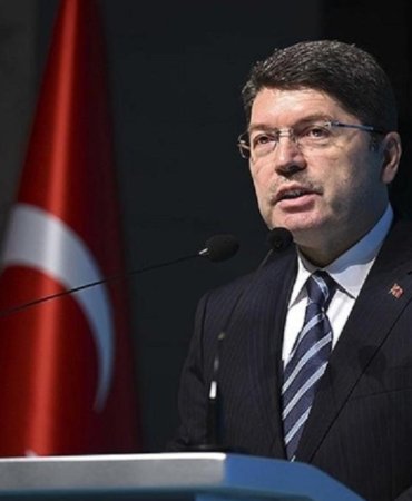 Adalet Bakanı Tunç'tan CHP Kararına İlişkin İlk Değerlendirme! "Mahkeme Kararı İhtiyati Tedbir Niteliğinde" 5 adalet-bakani-tunctan-chp-kararina-iliskin-ilk-degerlendirme-mahkeme-karari-ihtiyati-tedbir-niteliginde-ULxig1xW.jpg
