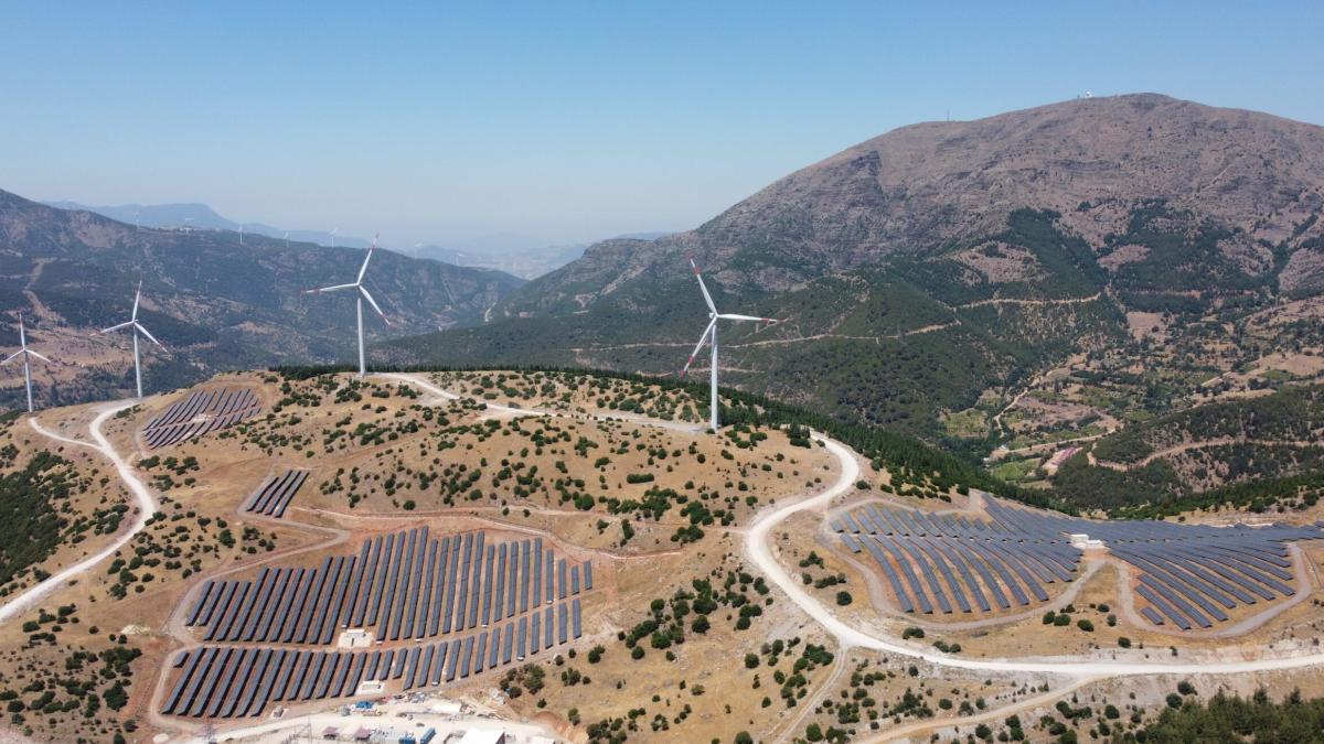 Akfen Yenilenebilir Enerji, Kurulu Gücünü 828 MW'a Çıkardı 2 akfen-yenilenebilir-enerji-kurulu-gucunu-828-mwa-cikardi-draD2Pj6.jpg