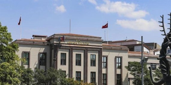 Ankara’da Yoğun Duman ve İs Kokusu Paniği! Sebebi Başka Bir Şehirdeki Orman Yangını
