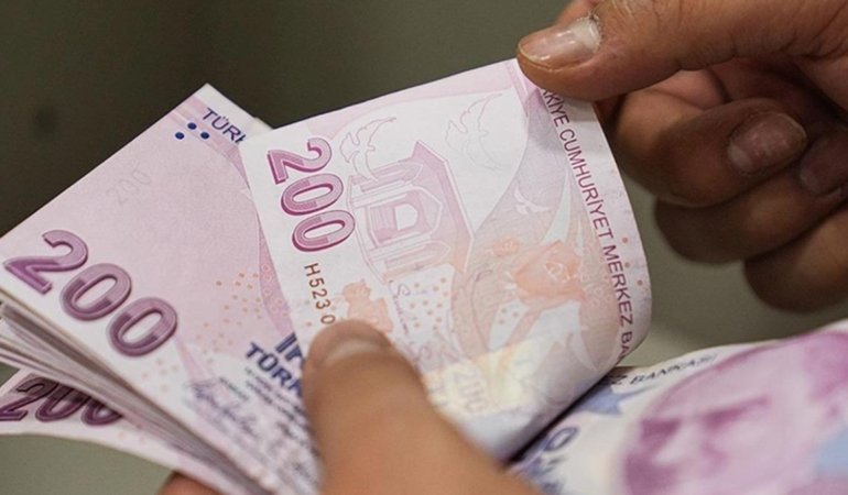 Asgari Ücretli ve İşçilerin Cebinde Yangın Var! Yüksek Enflasyon ve Vergiler Ücretleri Eritti 1 asgari-ucretli-ve-iscilerin-cebinde-yangin-var-yuksek-enflasyon-ve-vergiler-ucretleri-eritti-zUuabEmM.jpg