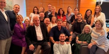 cem-boyner-70-yasini-dostlariyla-kutladi-Fb3cPeYL.jpg