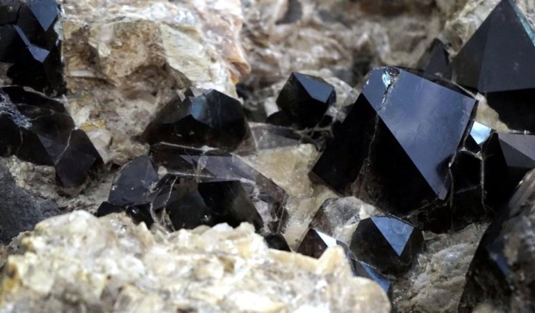Çin'den Nadir Metal Kaçakçılığına Karşı Ulusal Güvenlik Operasyonu 1 cinden-nadir-metal-kacakciligina-karsi-ulusal-guvenlik-operasyonu-uiwND33Y.jpg