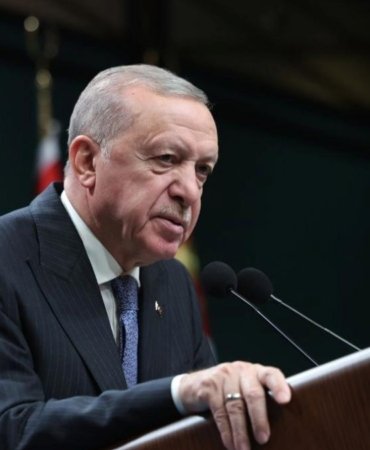 Cumhurbaşkanı Erdoğan’dan ABD Ziyareti ve Ekonomi Mesajı: Ticarette 100 Milyar Dolar Hedefi, Enerji ve Havacılıkta Yeni Adımlar 2 cumhurbaskani-erdogandan-abd-ziyareti-ve-ekonomi-mesaji-ticarette-100-milyar-dolar-hedefi-enerji-ve-lGHmRn8m.jpg