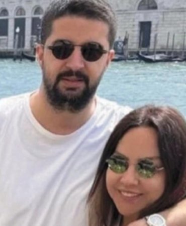 Ebru Gündeş ve Murat Özdemir 1,5 Yıllık Evliliklerini Noktalıyor 3 ebru-gundes-ve-murat-ozdemir-15-yillik-evliliklerini-noktaliyor-rbqzKJAM.jpg