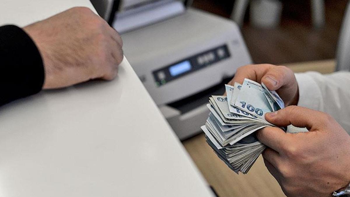 emekli-promosyon-yarisi-kizisti-bankalar-35-bin-tlye-kadar-odeme-yapiyor-T3dT97Jt.jpg