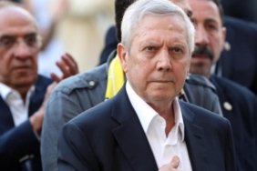 Fenerbahçe'de Olağanüstü Kongre Tartışması! Aziz Yıldırım Adaylık İddialarını Yalanladı 3 fenerbahcede-olaganustu-kongre-tartismasi-aziz-yildirim-adaylik-iddialarini-yalanladi-vOcKUkRC.jpg