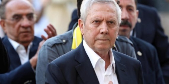 Fenerbahçe’de Olağanüstü Kongre Tartışması! Aziz Yıldırım Adaylık İddialarını Yalanladı