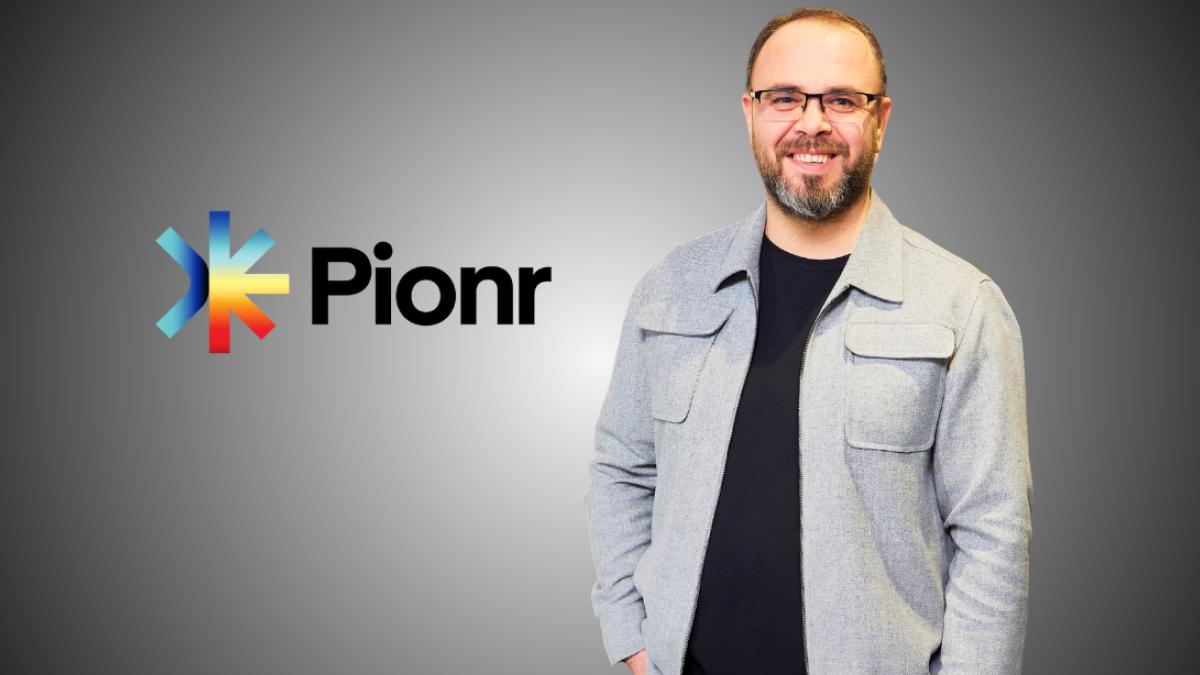 finans-teknolojisinin-zirvesi-pionr-oldu-ingiltereden-en-iyi-girisim-olusturucu-odulu-geldi-HqUL6qWf.jpg