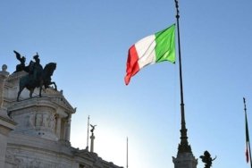 Fitch, İtalya'nın Kredi Notunu Yükseltti 2 fitch-italyanin-kredi-notunu-yukseltti-Cj4LNVJA.jpg