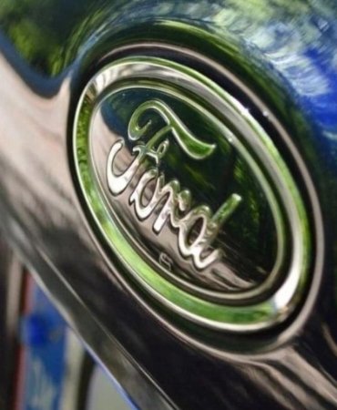 ford-15-milyon-aracini-geri-cagiriyor-geri-gorus-kamerasi-arizasi-can-guvenligini-tehdit-ediyor-QKDrBhVu.jpg