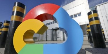 Google Cloud Yapay Zeka Kodlama Girişimleri Lovable ve Windsurf’ü Müşteri Listesine Ekledi 10 google-cloud-yapay-zeka-kodlama-girisimleri-lovable-ve-windsurfu-musteri-listesine-ekledi-NQNv82Sl.jpg
