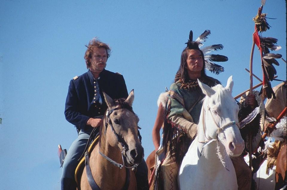 Graham Greene’in Vefatı Şokunu Duyuran Haber: Dances with Wolves’taki Kicking Bird ile Hafızalara Kazınan Usta Oyuncu Hayatını Kaybetti 1 Graham Greene’in Vefatı Şokunu Duyuran Haber: Dances with Wolves’taki Kicking Bird ile Hafızalara Kazınan Usta Oyuncu Hayatını Kaybetti