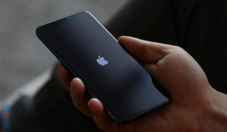 iPhone 17'ye Büyük İlgi! Her 10 Kullanıcıdan 7'si Yeni Modele Geçmeyi Planlıyor 6 iphone-17ye-buyuk-ilgi-her-10-kullanicidan-7si-yeni-modele-gecmeyi-planliyor-JItJ31Ss.jpg
