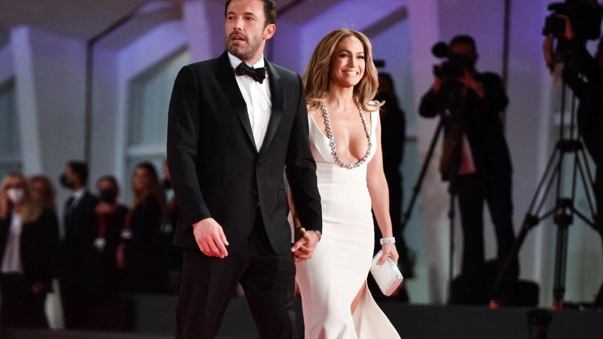 Jennifer Lopez, Ben Affleck'ten Boşanma Dönemini ve Yeni Filmini Anlattı 2 jennifer-lopez-ben-affleckten-bosanma-donemini-ve-yeni-filmini-anlatti-OuzEHRv9.jpg