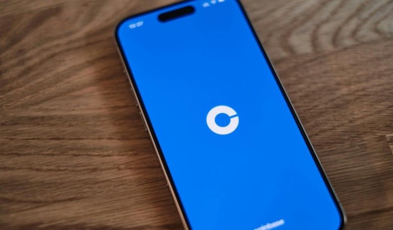 Kripto ve Teknoloji Hisseleri Birleşiyor! Coinbase'den Devrim Niteliğinde Vadeli İşlem Sözleşmesi 1 kripto-ve-teknoloji-hisseleri-birlesiyor-coinbaseden-devrim-niteliginde-vadeli-islem-sozlesmesi-AfjF4U5W.jpg