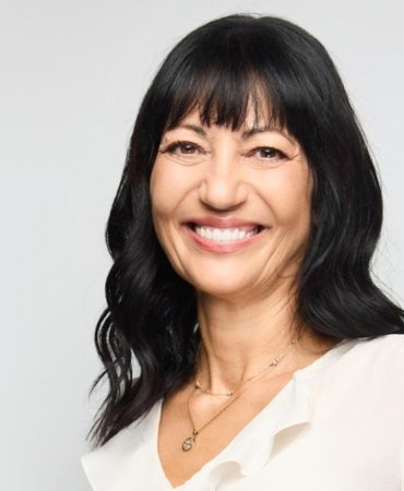 L'Oréal Türkiye'nin Yeni Lideri Vanya Panayotova Oldu! 8 lor-al-turkiyenin-yeni-lideri-vanya-panayotova-oldu-M68XNmSP.jpg