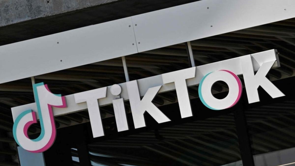 Malezya, TikTok Yönetimini Göreve Çağırdı! "Sahte Haberlerle Mücadelede Yavaş Kaldılar" 2 malezya-tiktok-yonetimini-goreve-cagirdi-sahte-haberlerle-mucadelede-yavas-kaldilar-y8XMS8r2.jpg