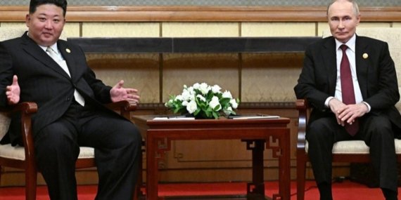 Putin ve Kim Jong-un, Çin’deki Geçit Töreninde Görüştü! “Askerleriniz Kahramanca Savaştı”