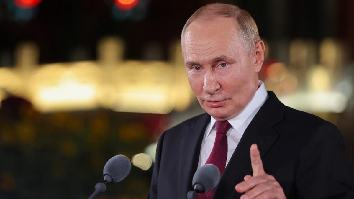 Putin'den Kuzey Kore Lideri Kim'e Özel Jest! "Stratejik Ortaklığı Geliştireceğiz" 2 putinden-kuzey-kore-lideri-kime-ozel-jest-stratejik-ortakligi-gelistirecegiz-4PClJlLI.jpg