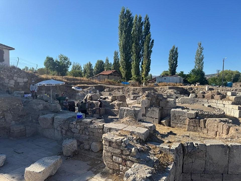 Sebastapolis’in Gizemi Yeniden Gündemde: Kazılar Tamamlandı mı, Yoksa Yeni Keşifler mi Yolda? 2 Sebastapolis’in Gizemi Yeniden Gündemde: Kazılar Tamamlandı mı, Yoksa Yeni Keşifler mi Yolda?