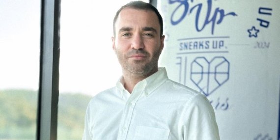 Sneaks Up’ta Üst Düzey Atama! Serkan Nazlıben Genel Müdür Yardımcısı Oldu