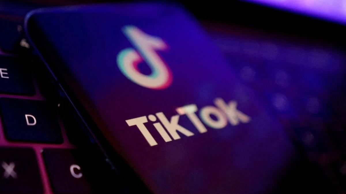 TikTok Mesajlaşma Özelliğini Yeniliyor! Artık Sesli Not ve Video Gönderilebilecek 2 tiktok-mesajlasma-ozelligini-yeniliyor-artik-sesli-not-ve-video-gonderilebilecek-v1qGIiZS.jpg