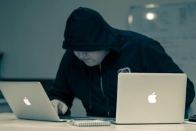trump-baglantili-kripto-para-hacklendi-wlfi-sahipleri-cift-yonlu-saldiriya-ugradi-tRPy8TCP.jpg